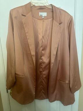 DR2 Women's Blazer in Dusty Rose Pink